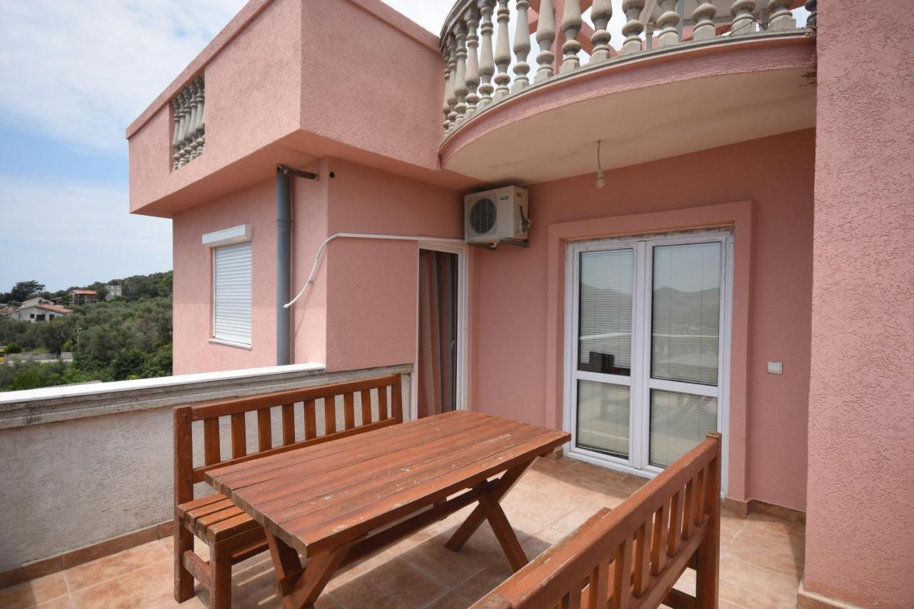 Apartments Astel Bar Exterior photo
